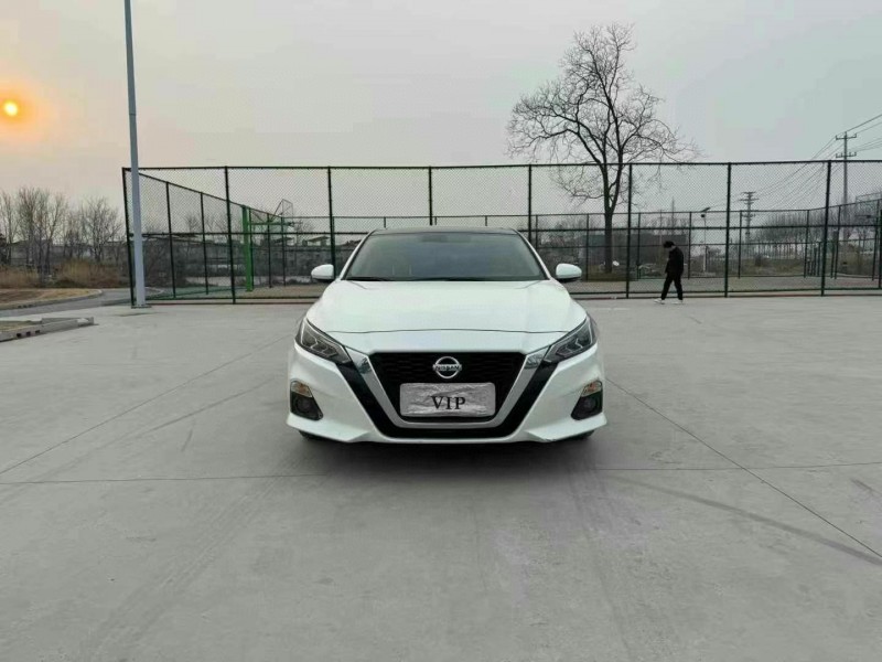徐州22年日產天籟1