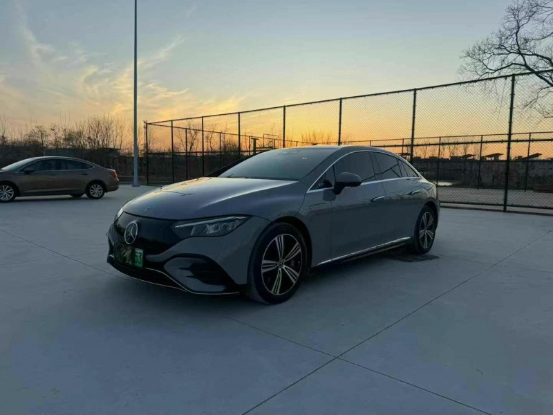 徐州23年奔驰EQE2