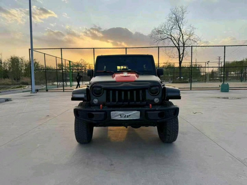 徐州16年Jeep牧馬人1