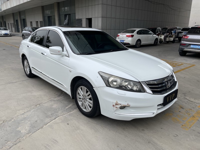 淄博13年本田雅阁3