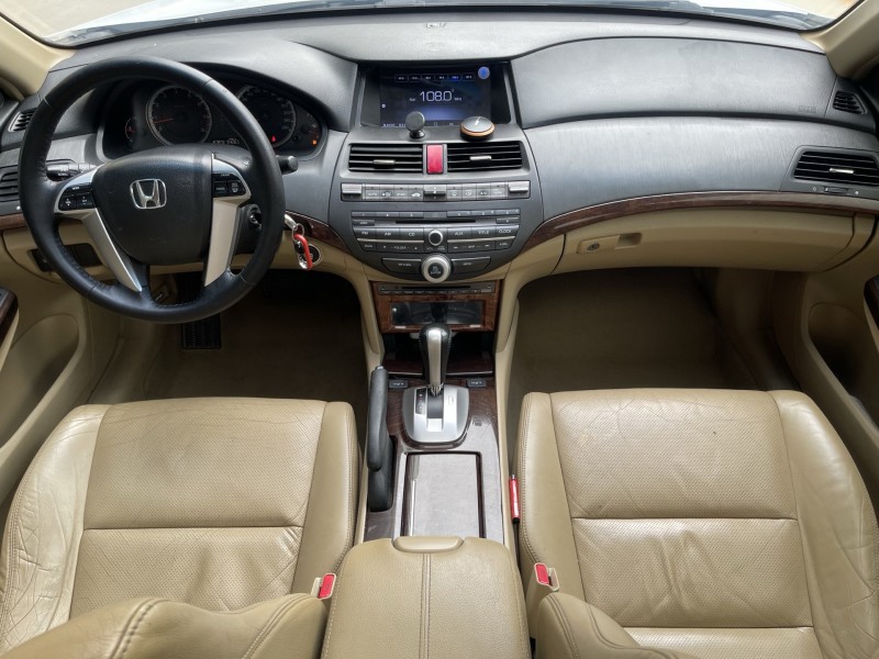 淄博13年本田雅阁7