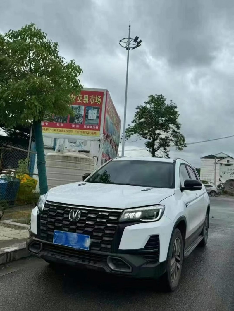 衡陽24年長安汽車CS753