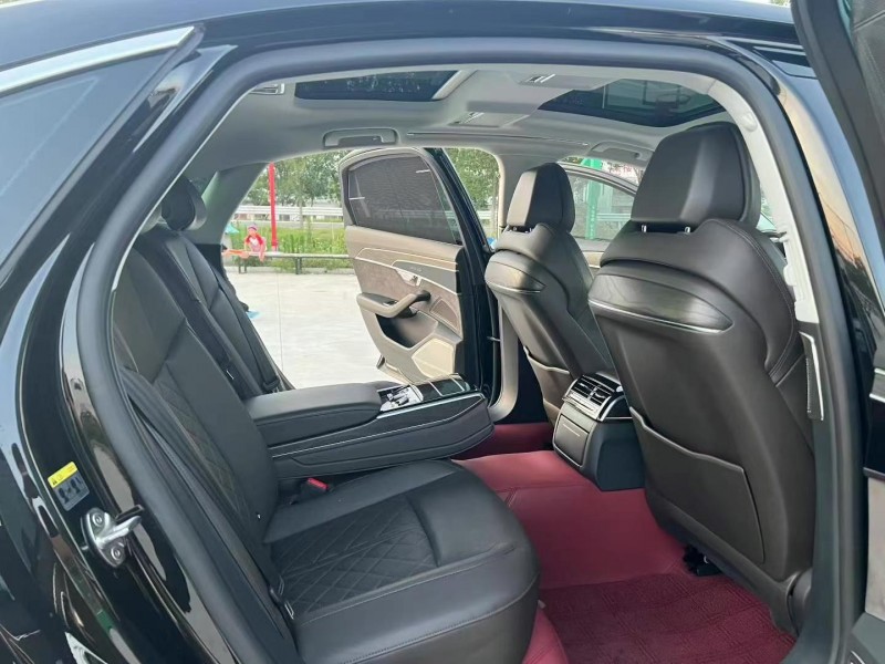 徐州21年奥迪A8L6