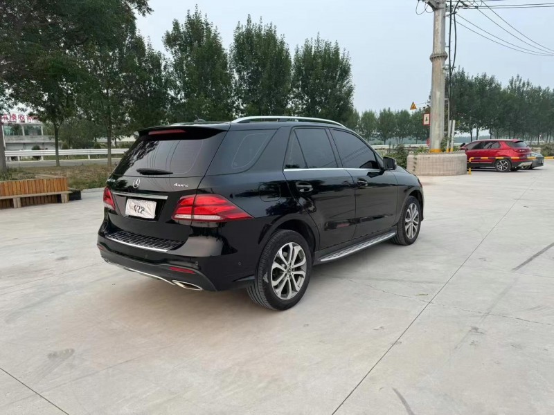 徐州17年奔驰GLE7