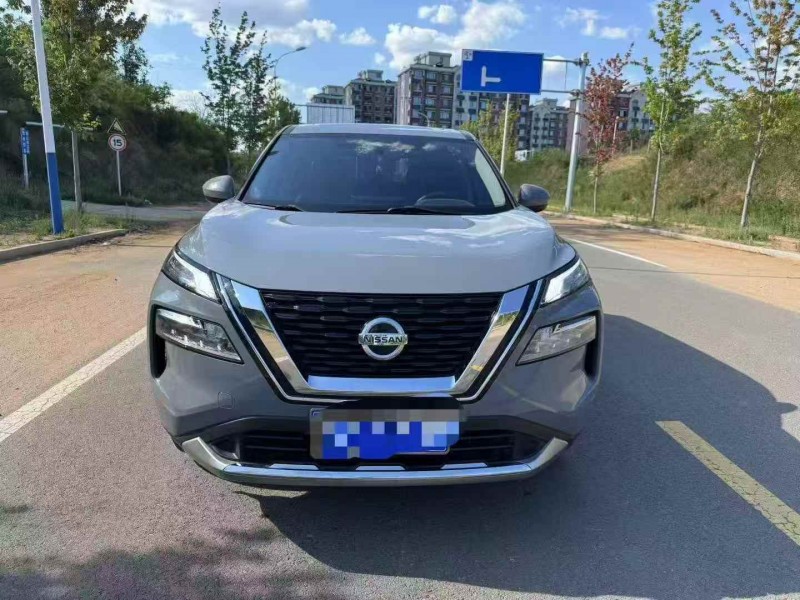 邯鄲22年日產奇駿1