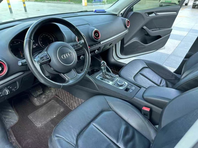 枣庄16年奥迪A34