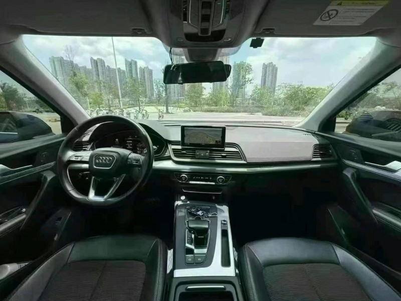 东莞20年奥迪Q54