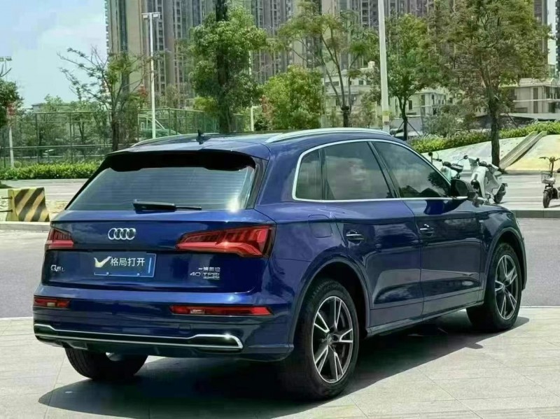 东莞20年奥迪Q57