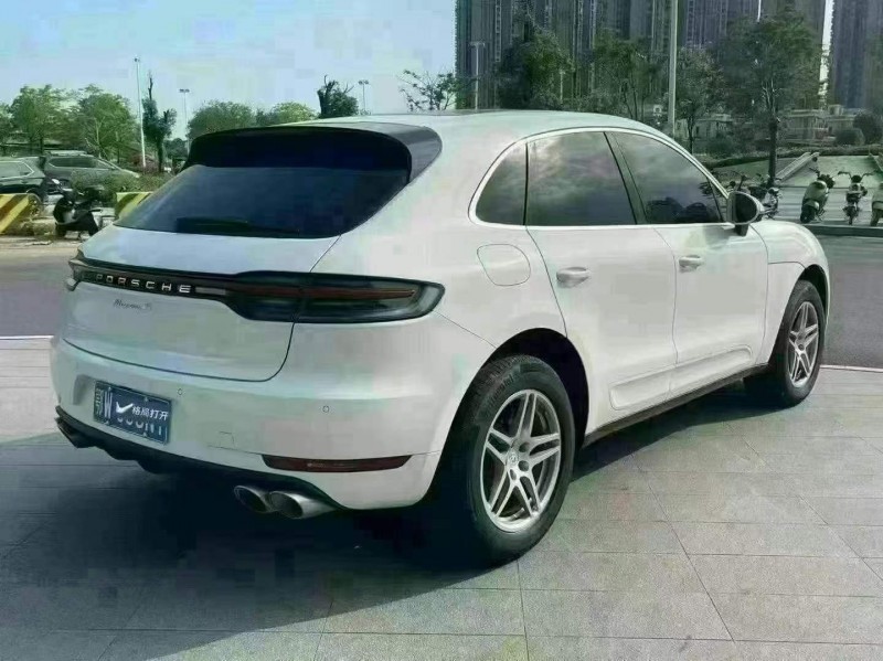 东莞20年保时捷Macan8