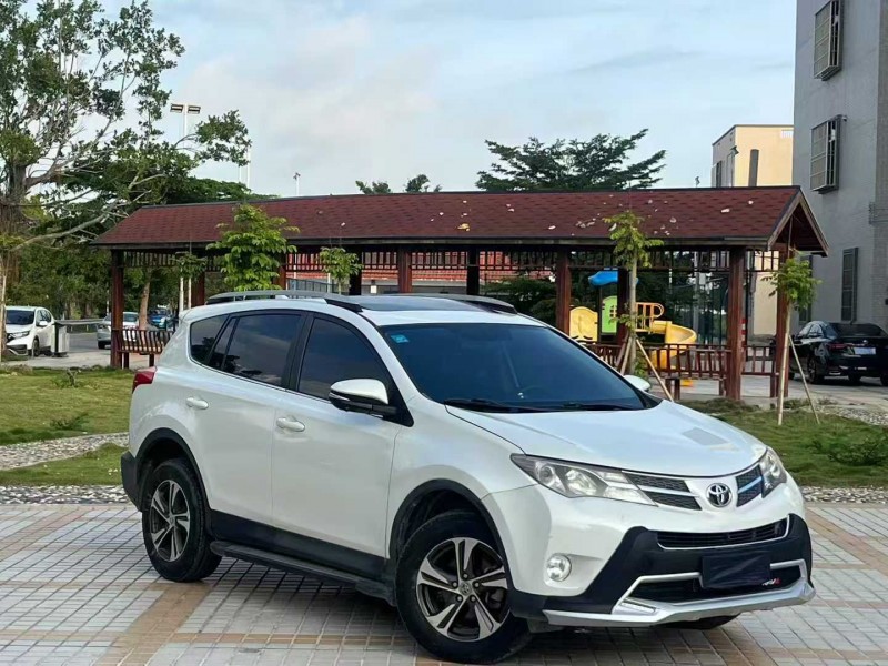 汕頭16年豐田RAV4榮放2
