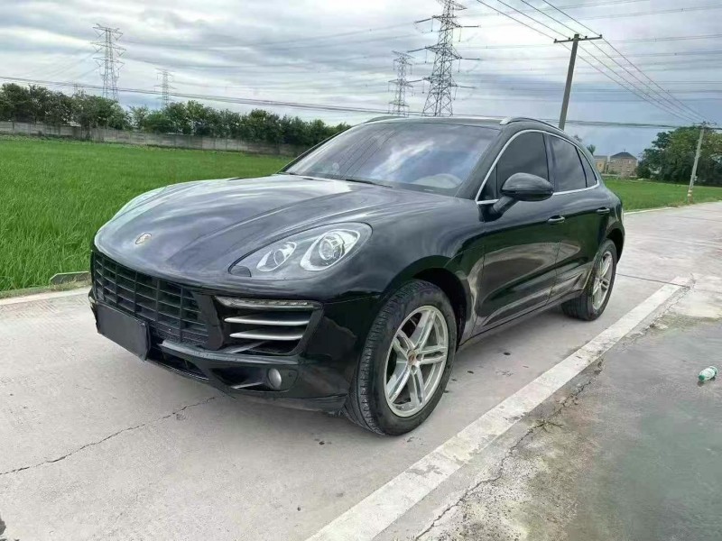 金華15年保時捷Macan2