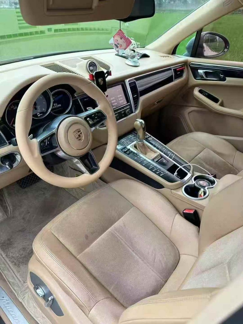 金華15年保時捷Macan5