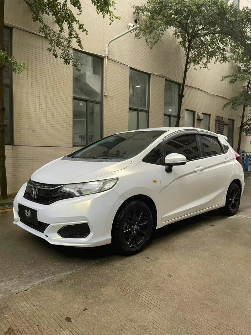 佛山18年本田飞度2