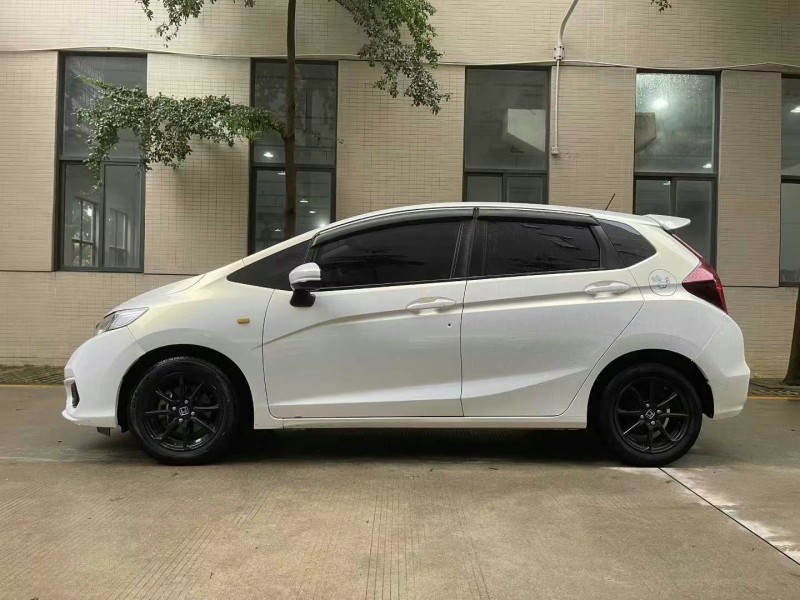 佛山18年本田飞度4