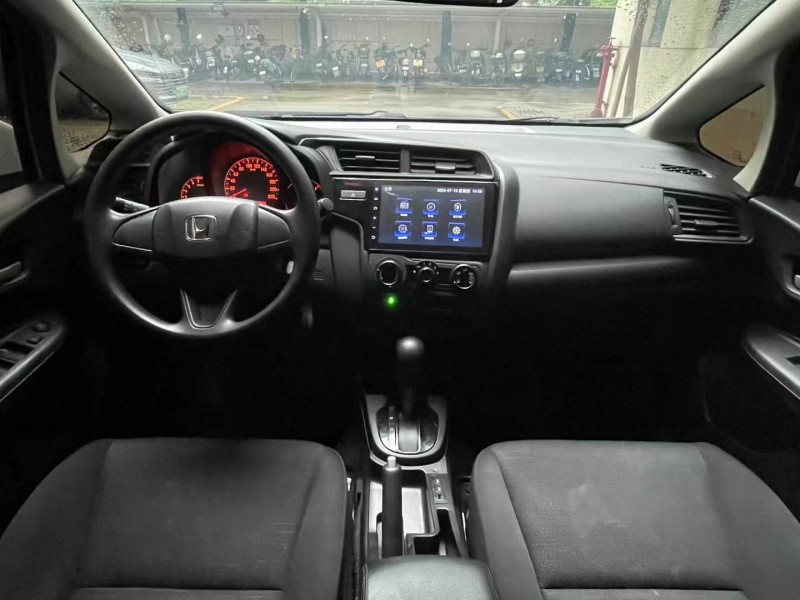 佛山18年本田飞度8