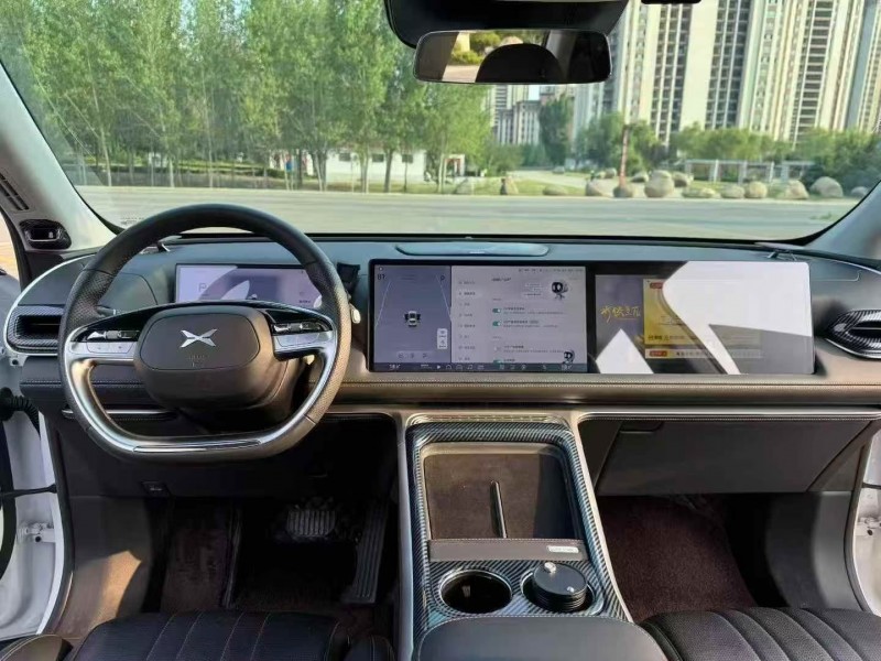 濟寧22年小鵬汽車G96