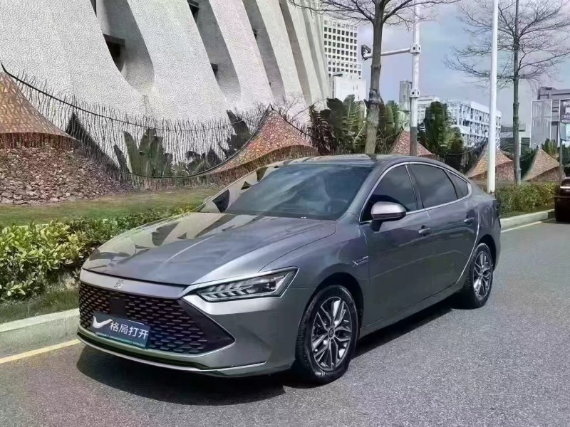 深圳23年比亚迪秦3
