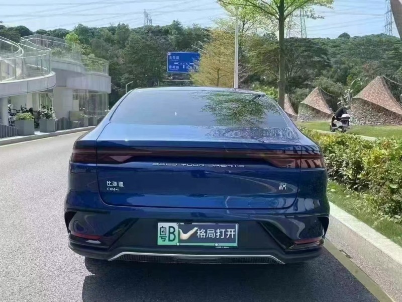深圳23年比亚迪汉9