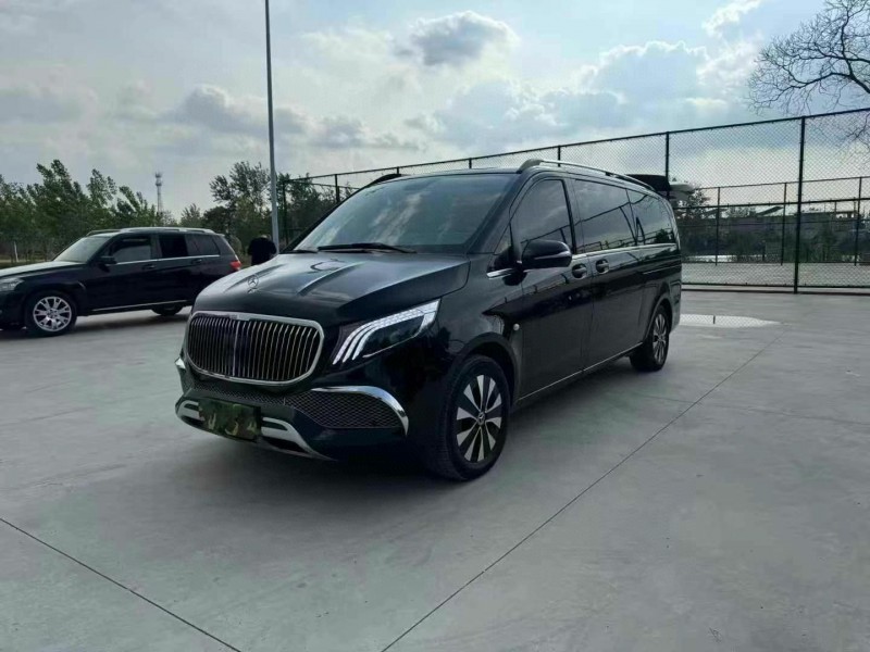 徐州23年奔驰威霆2