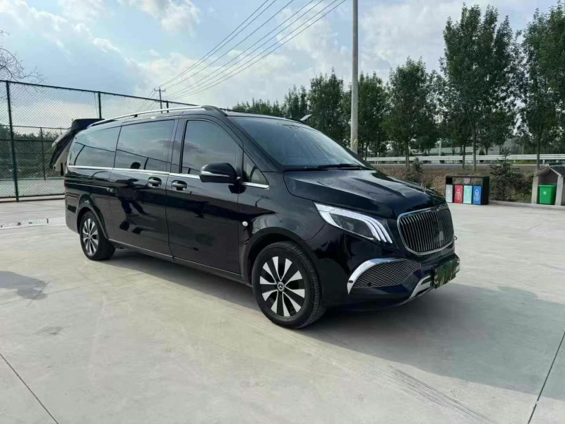 徐州23年奔驰威霆3