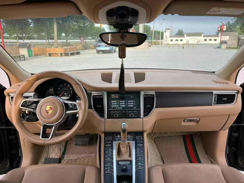 徐州15年保時捷Macan5