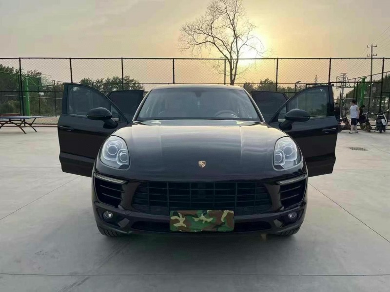 徐州15年保時捷Macan8