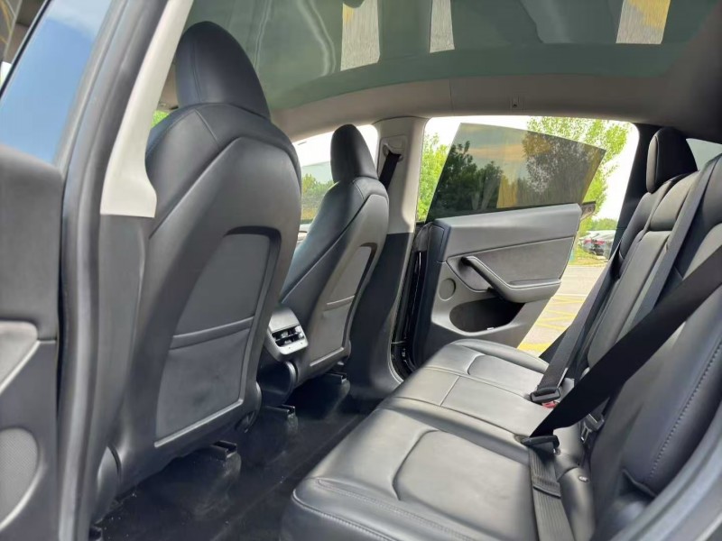 濟寧22年特斯拉MODEL Y8