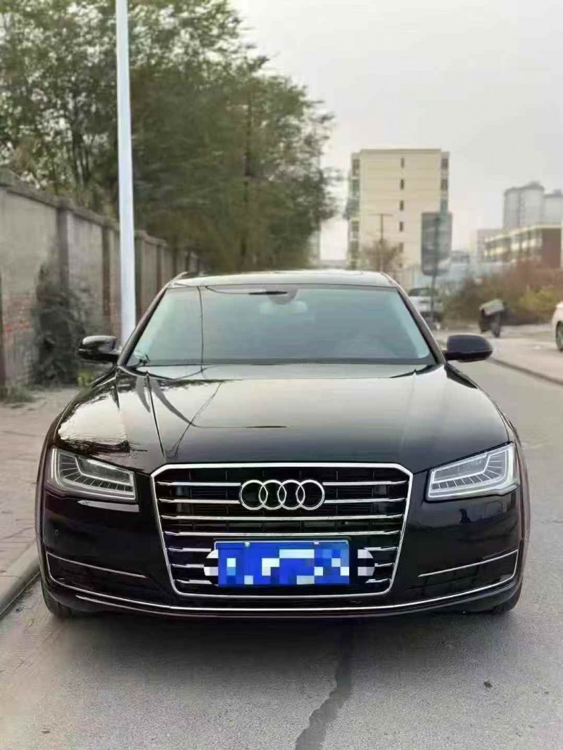 青島17年奧迪A8L1