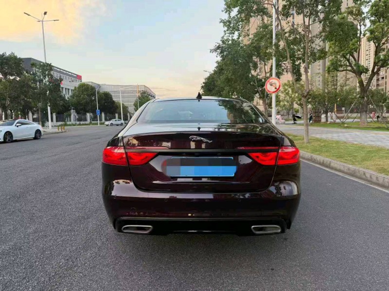 荊州20年捷豹XFL9