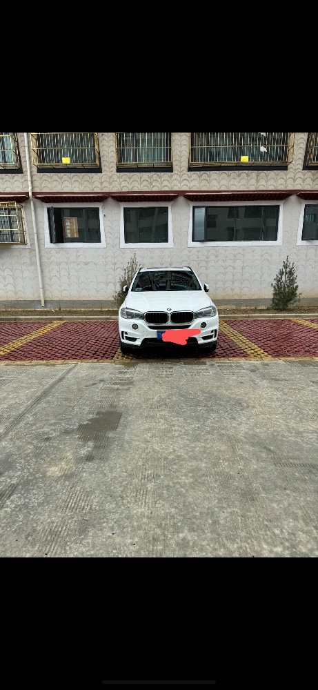 日喀則16年寶馬X52