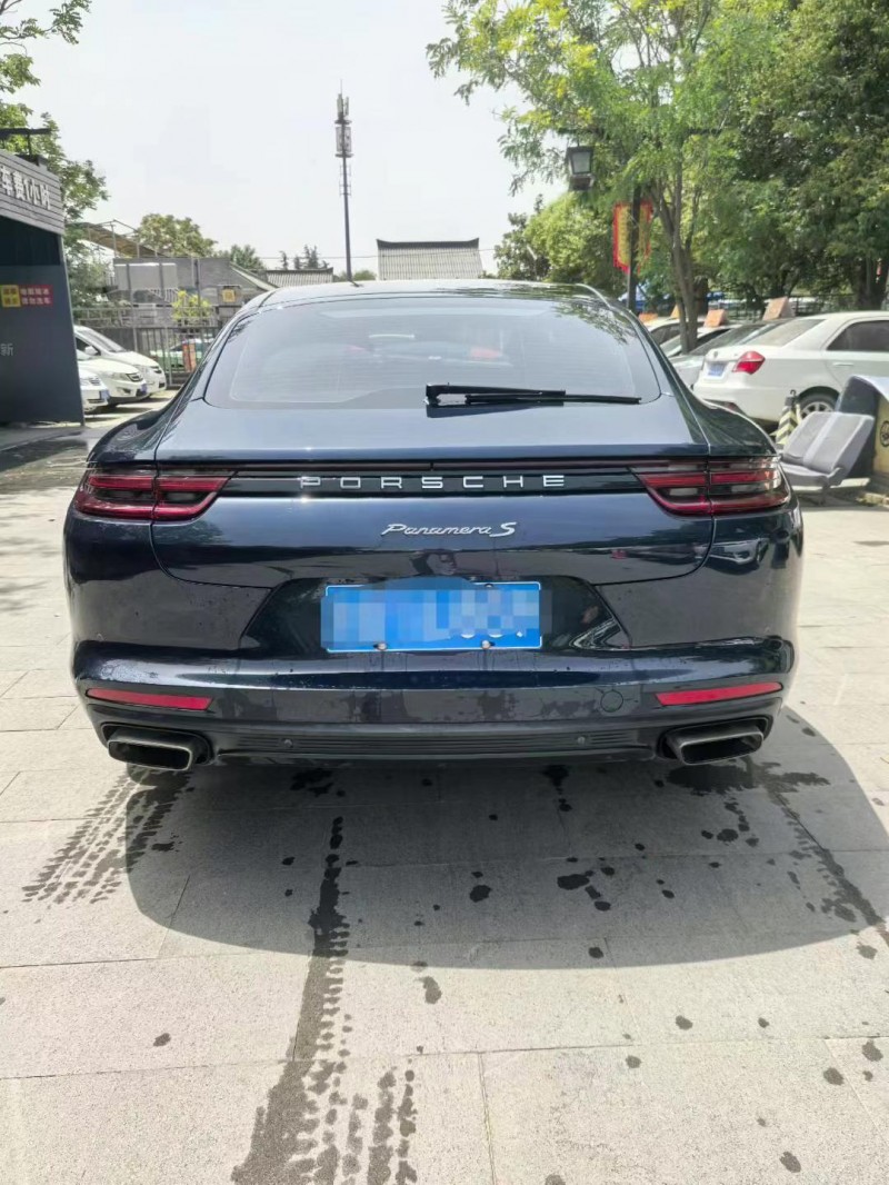 西安18年保時捷帕拉梅拉9