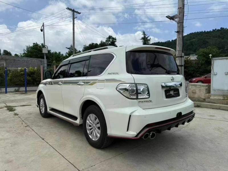 貴陽20年日產途樂7