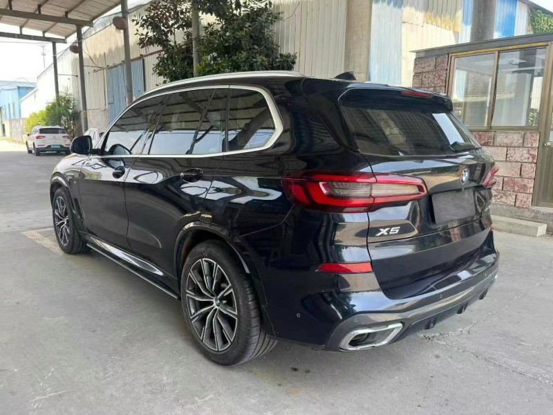 徐州20年宝马X57