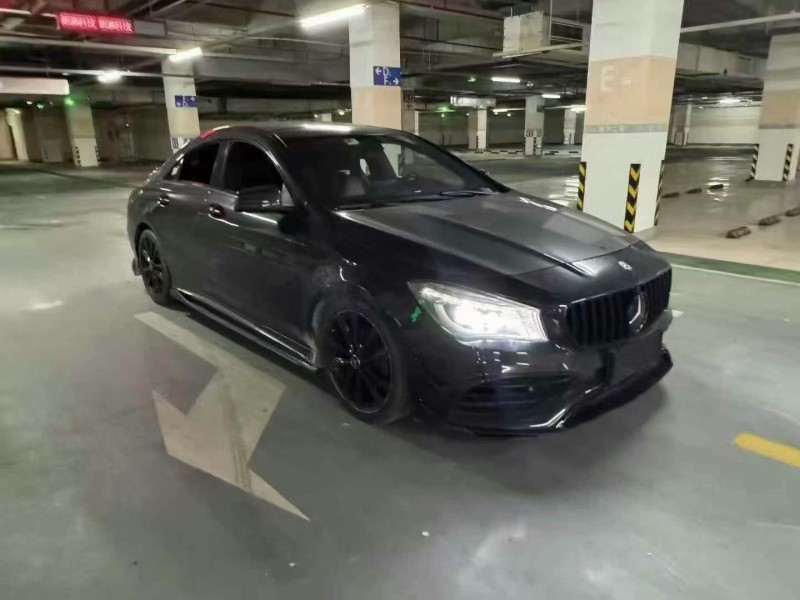 台州16年奔驰GLA3