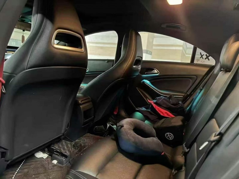 台州16年奔驰GLA4