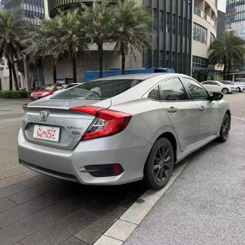 佛山21年本田思域8