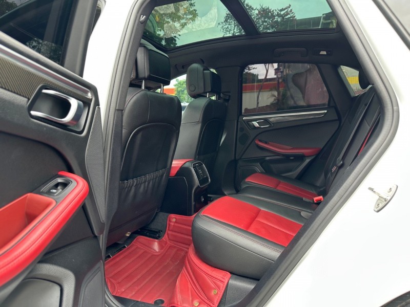 東莞19年保時捷Macan5