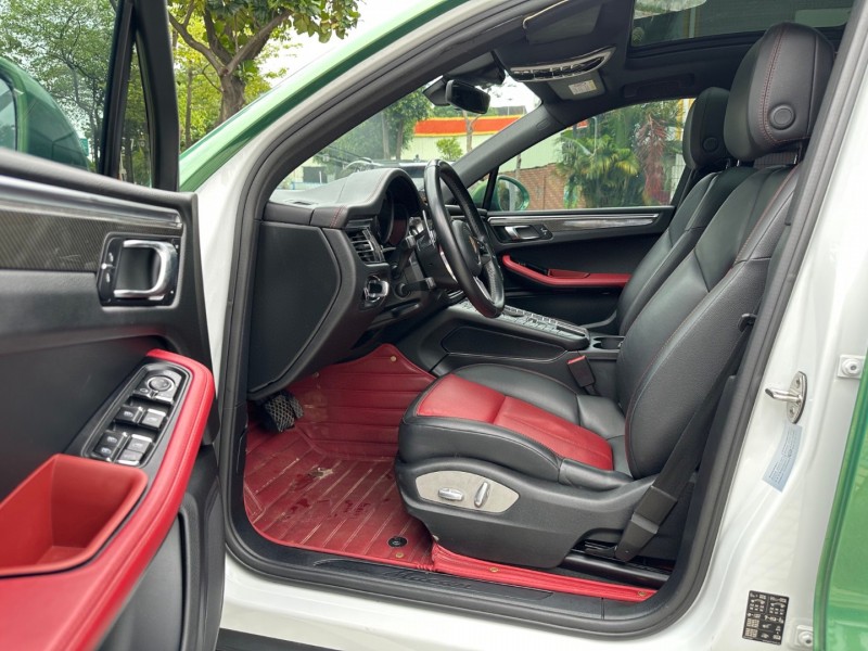 東莞19年保時捷Macan6
