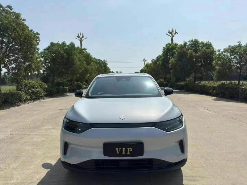 徐州23年零跑汽車C111