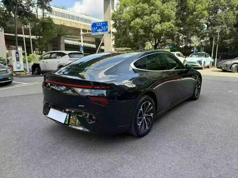 常德24年小鵬汽車p77