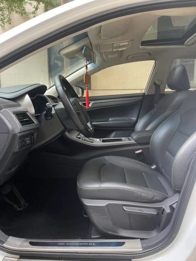 佛山18年吉利帝豪6