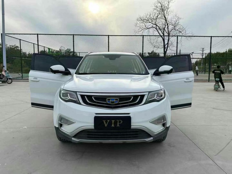 徐州17年吉利博越8