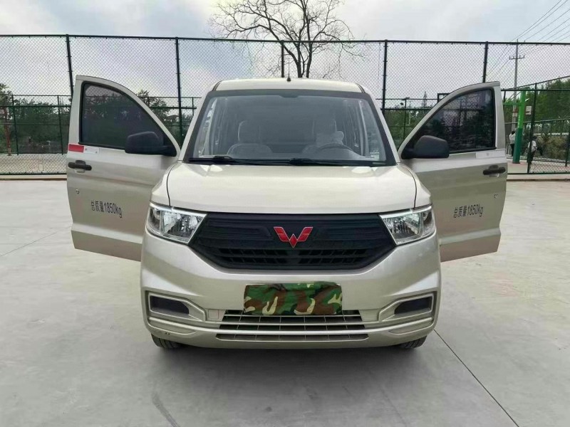 徐州21年五菱汽車宏光8