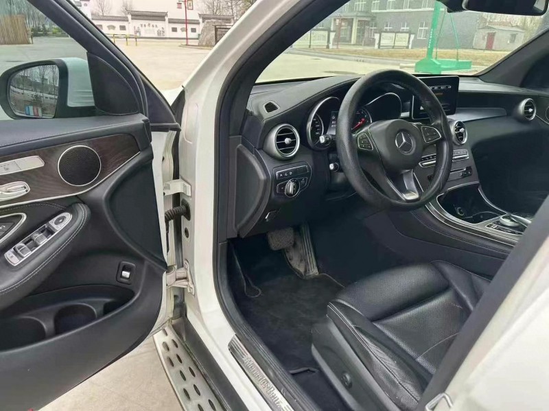 徐州17年奔驰GLC4