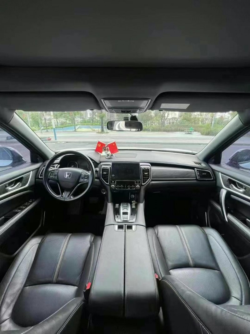 东莞22年本田URV4