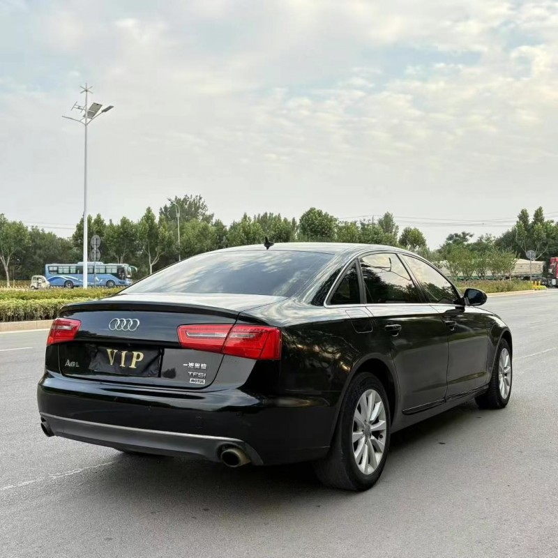 泰安14年奧迪A6L8