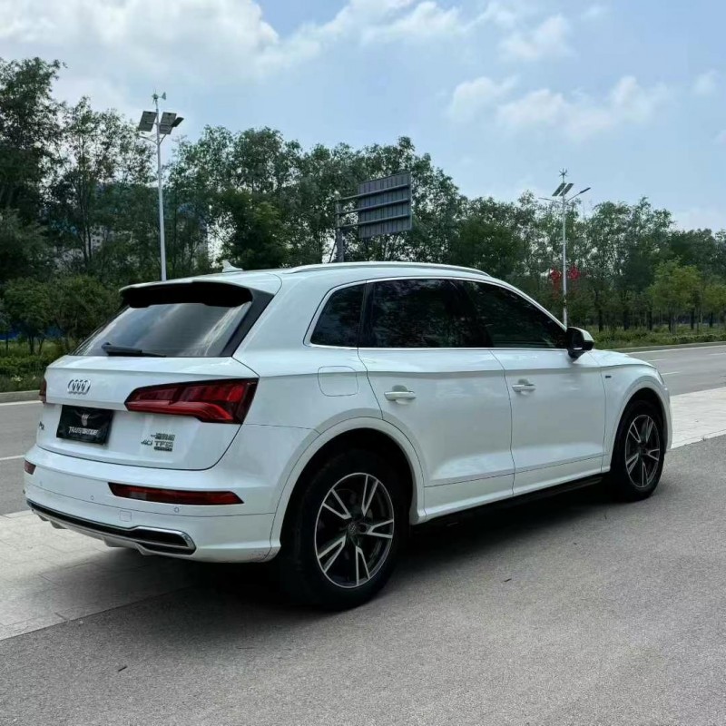 威海19年奧迪Q59