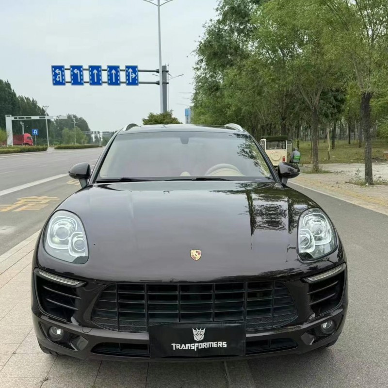 東營15年保時捷Macan1