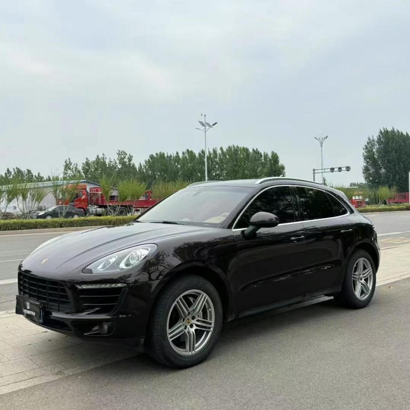 東營15年保時捷Macan3