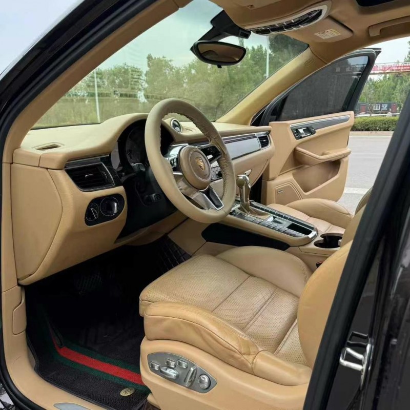 東營15年保時捷Macan5